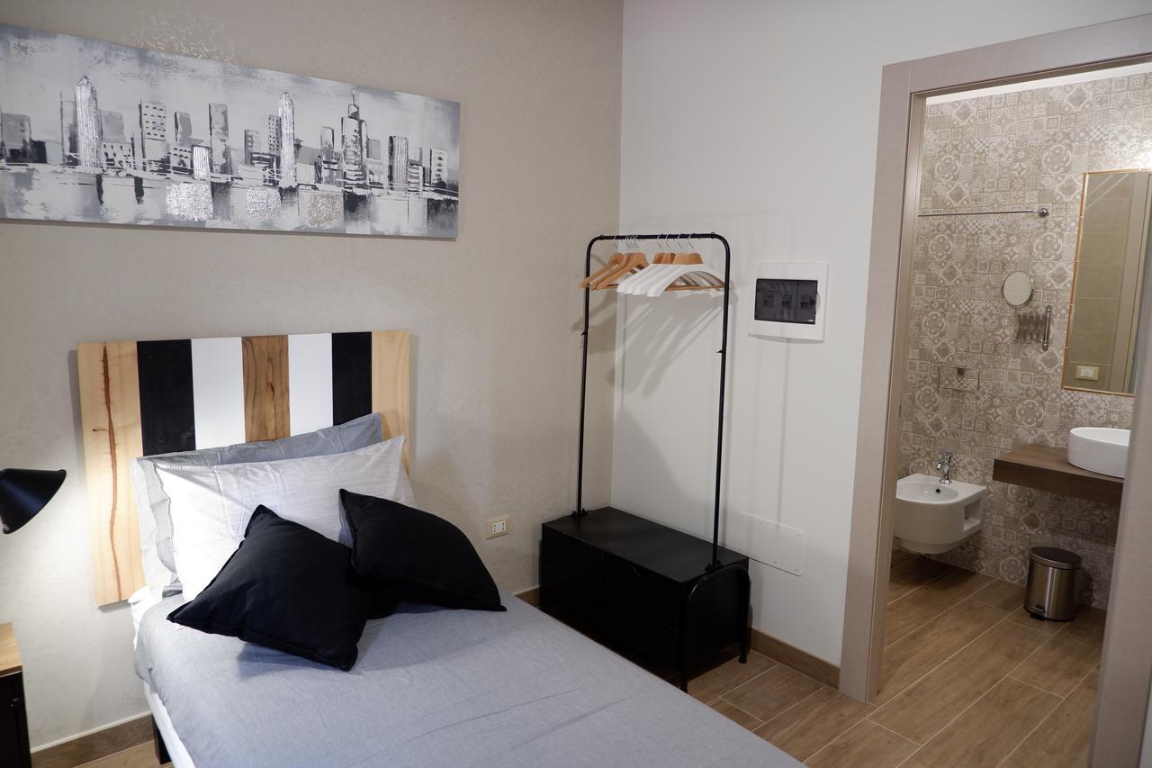 Il Giardino In Citta - Parcheggio Privato Gratuito Bed & Breakfast